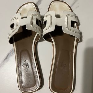 Hermes Oran Sandals